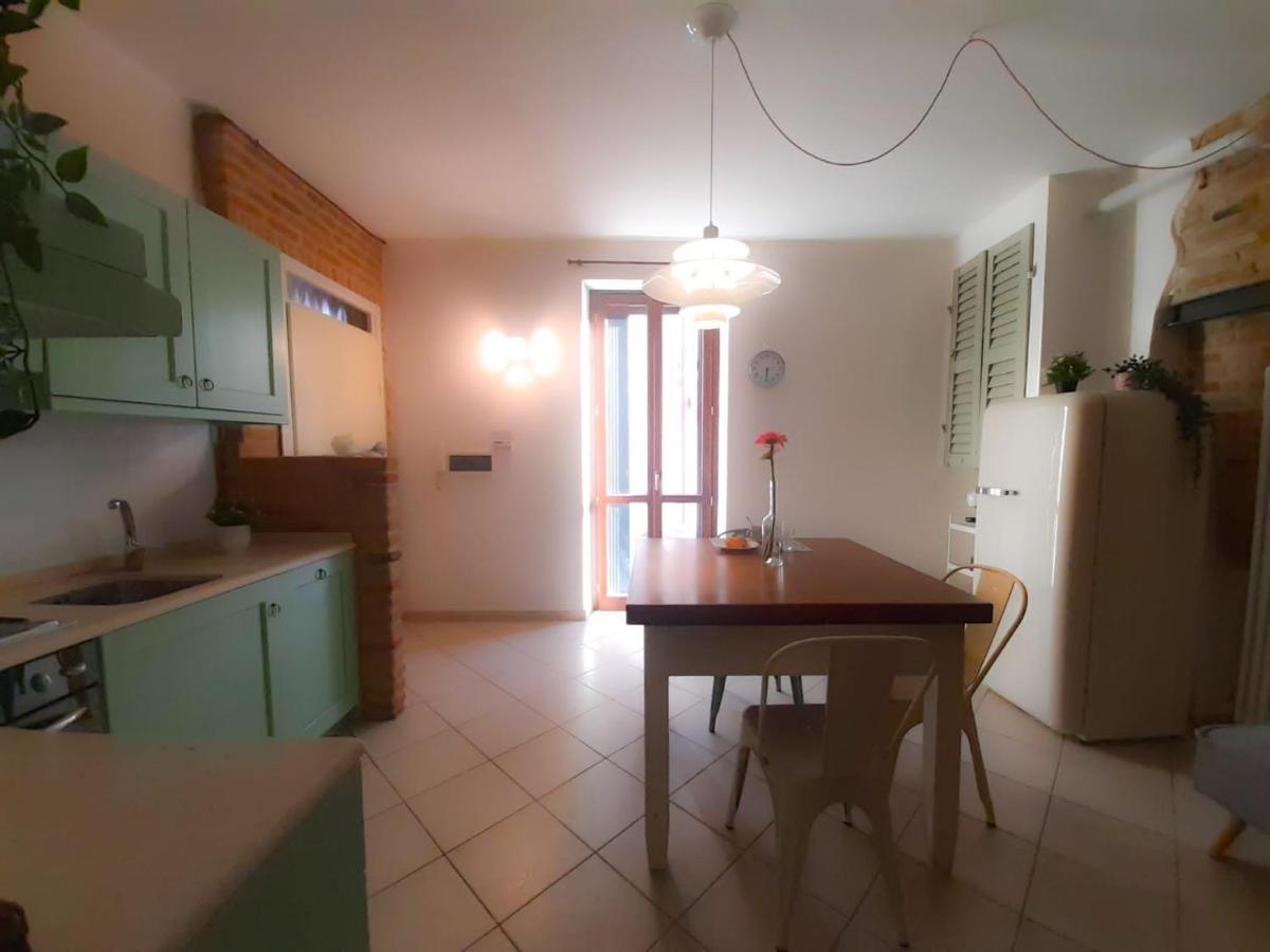 דירות פאנו La Casina Del Porto מראה חיצוני תמונה