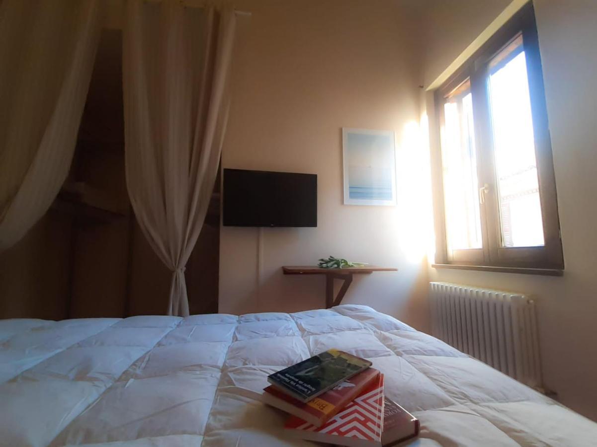 דירות פאנו La Casina Del Porto מראה חיצוני תמונה